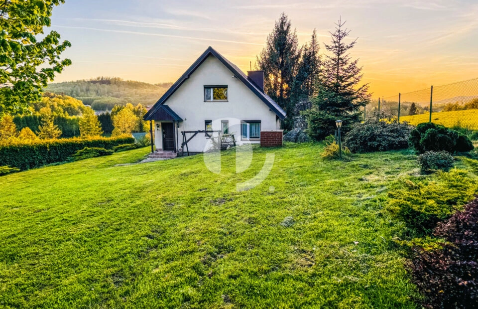 Przytulny dom z kominkiem w Grabówce, gm. Dydnia.