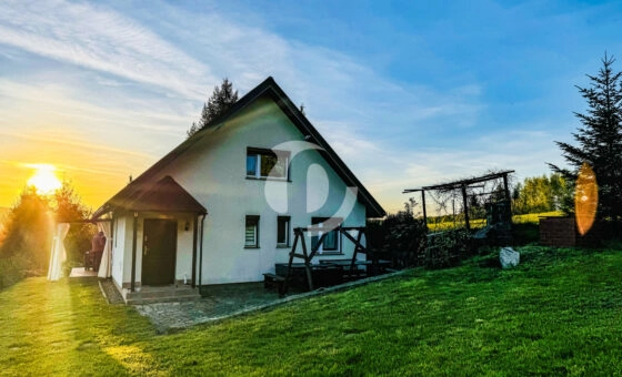 Przytulny dom z kominkiem w Grabówce, gm. Dydnia.