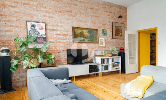 salon prawie 60m2| stara szkoła| Poznań 30 km