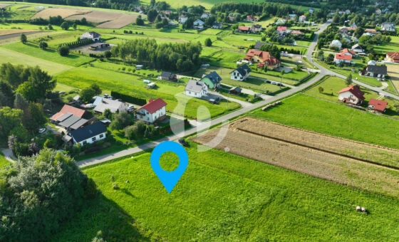 Działka z warunkami zabudowy w Humniskach