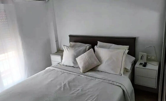 Malaga, Costa del Sol - apartament 90 m2 w centrum