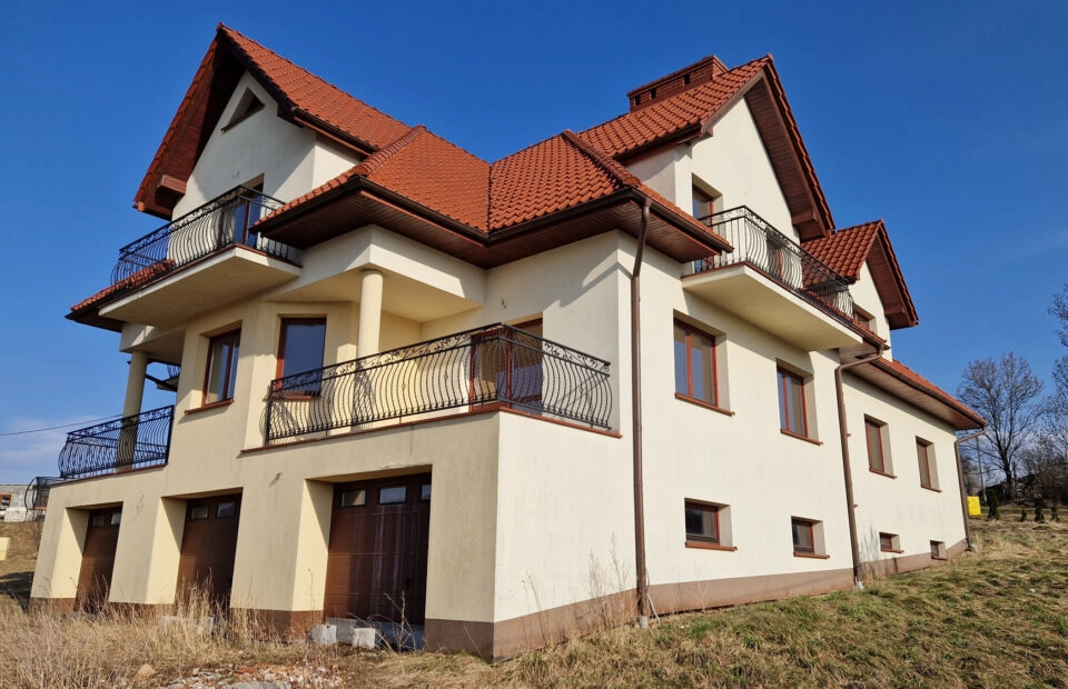 Dom wolnostojący - Willa 420m2 w Spytkowicach