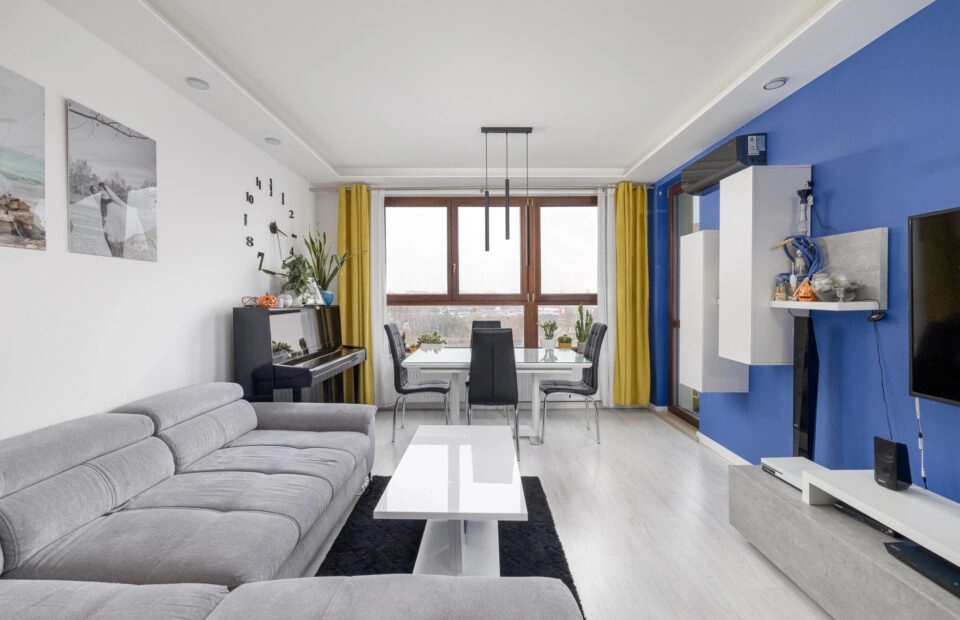 3 pokoje, balkon, miejsce parkingowe w garażu