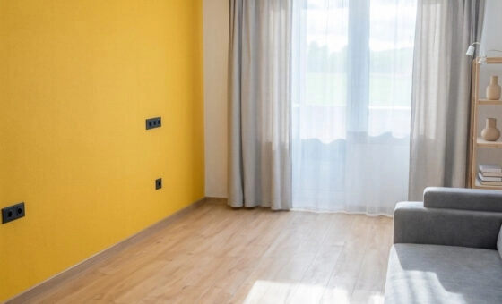 Zakrzówek 40m2 salon+ pokój + komórka i garaż