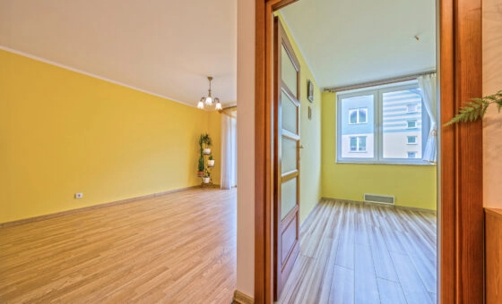 41,71 m² | 2 pokoje | blisko szkoły| hala garażowa