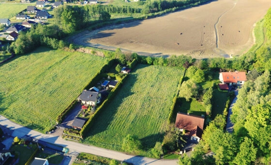 Duża działka budowlana 2015 m² Pisarzowice | MPZP,
