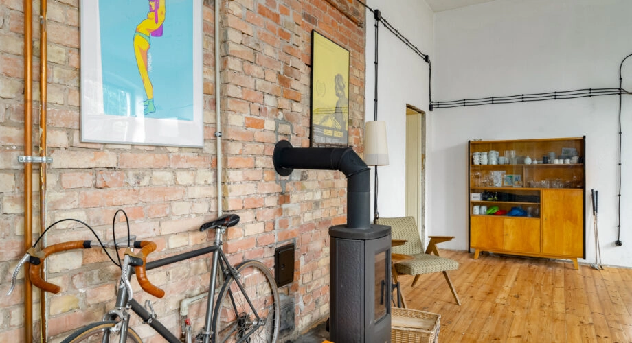salon prawie 60m2| stara szkoła| Poznań 30 km