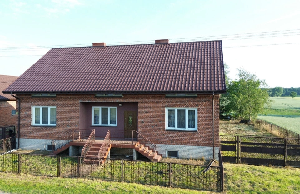 Dom 150m /Zakrzewo- gm .Babiak