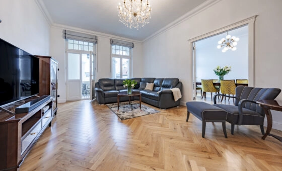 Apartament w historycznej kamienicy |117 m²