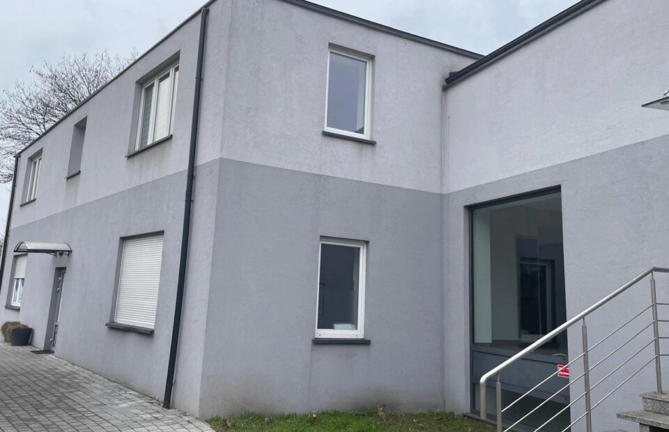 Łódź, ul. Proletariacka: obiekt komercyjny 670 m2