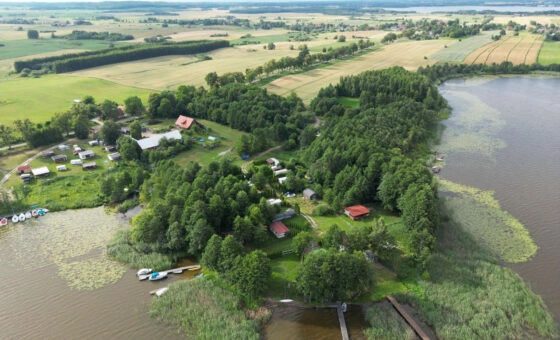 półwysep na Jezioraku pod inwestycję z domem