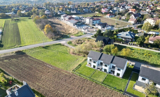 Działka inwestycyjna Kraków ul. Dożynk