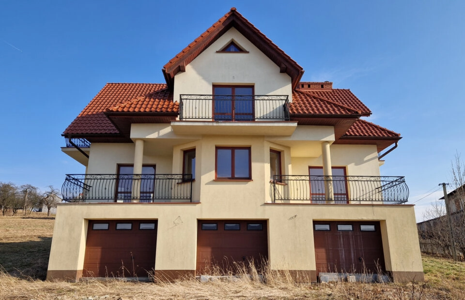 Dom wolnostojący - Willa 420m2 w Spytkowicach