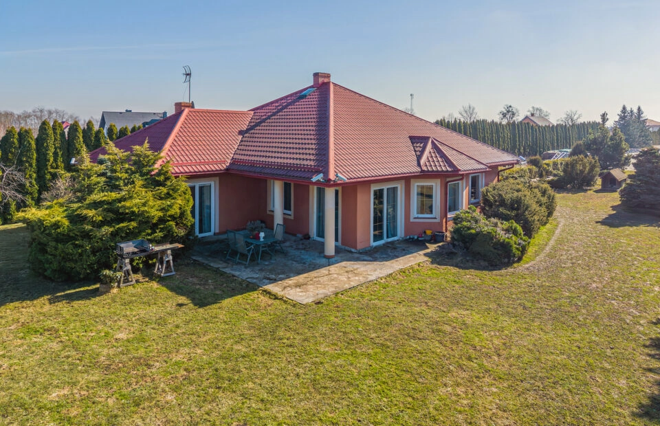 Dom z własnym stawem| 1,65 ha |20 min od Gdańska