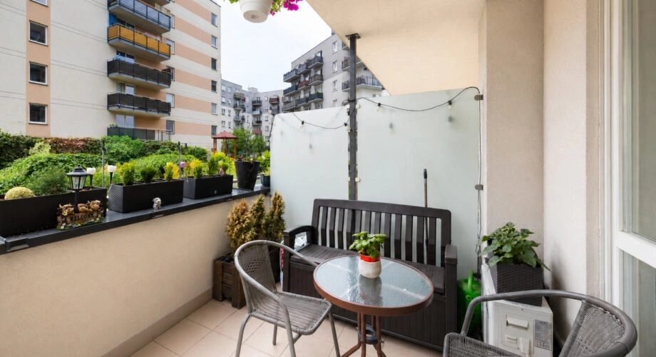 3 pokoje z ogródkiem i dużym balkonem