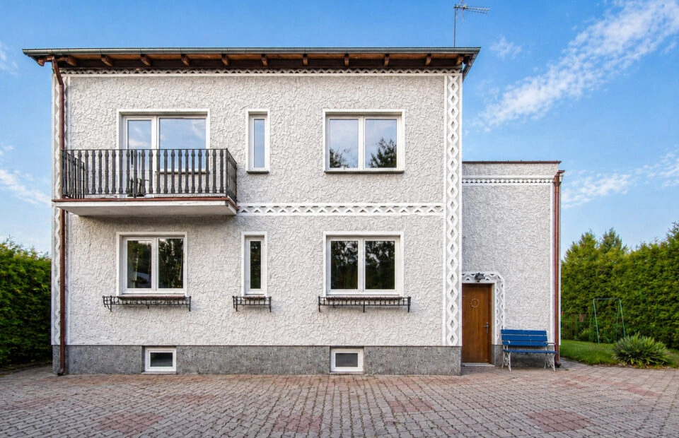 Słupca | 2 domy i 4 budynki gospodarcze | 1556 m²